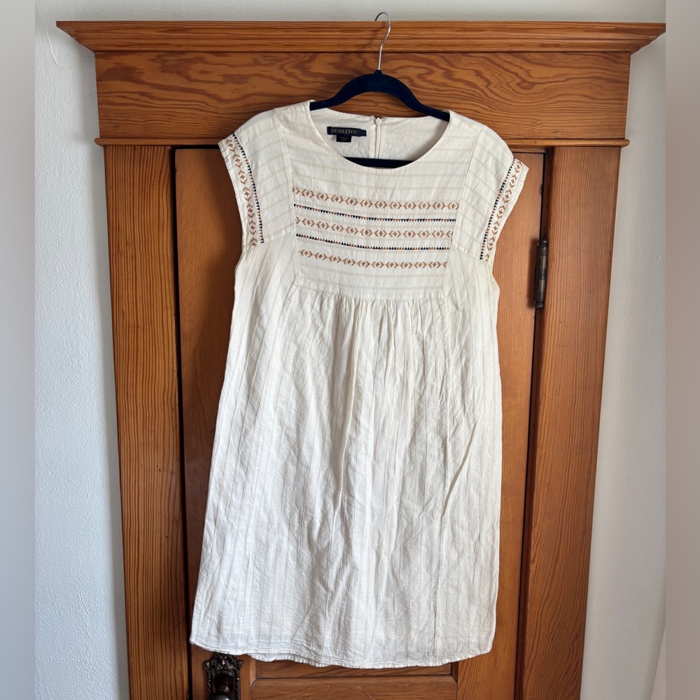 Pendleton Embroidered Dress Size Small